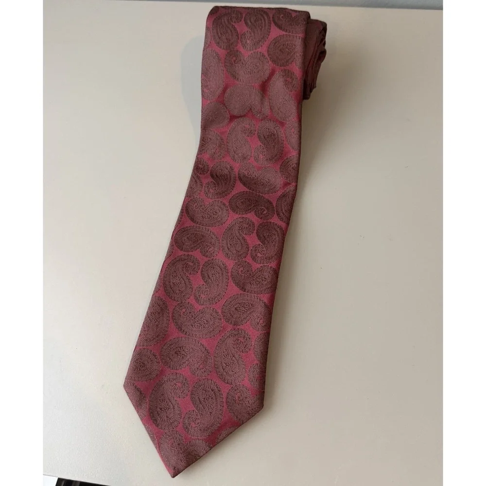 Canali Men's Silk Jacquard Tie Red Paisley Made In Italy Luxury